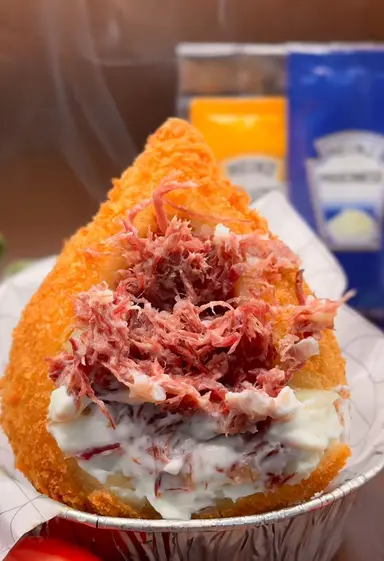 COXINHA DE CHARQUE C/ CREME CHEESE 140g